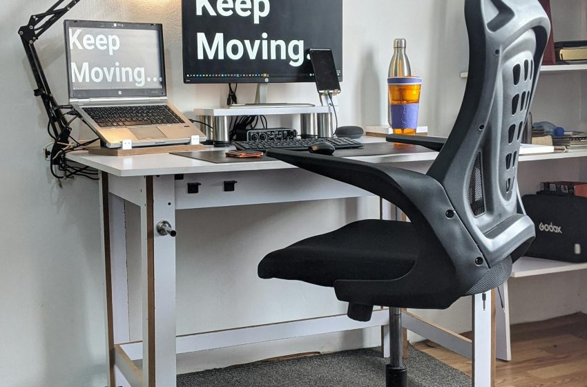  Top Gadgets To Enhance Your Home Office