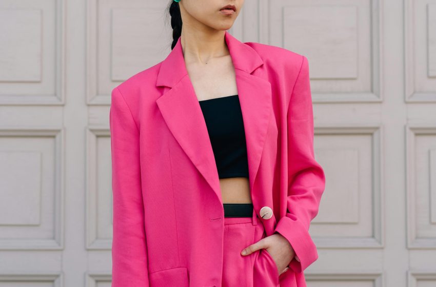  How To Style Oversized Clothes And Still Look Chic