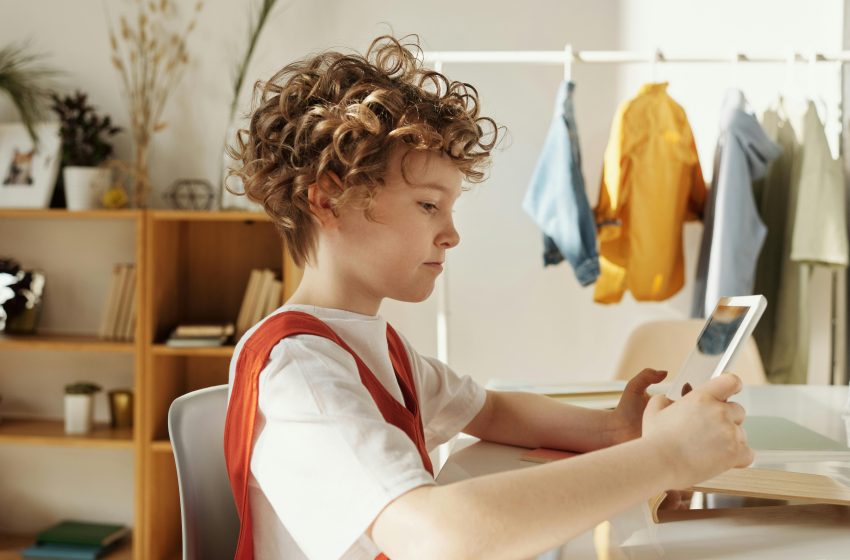  Top Apps To Help Kids Learn Coding At Home